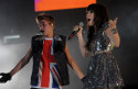 Justin Bieber and Carly Rae Jepsen perform ‘Call Me Maybe’