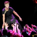 justin-bieber-believe-tour-2013-imge12