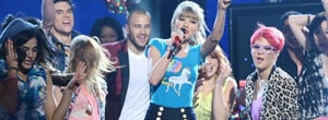 Watch Taylor Swift’s epic, amazing, brilliant, sparkly performance at the Billboard Music Awards!