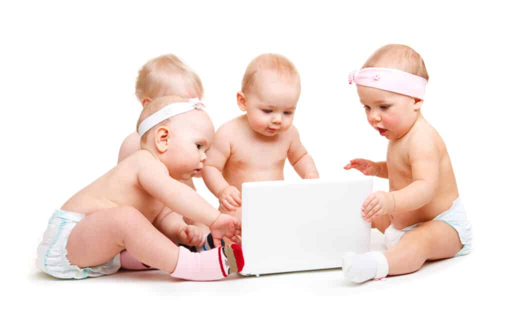 babies-computer