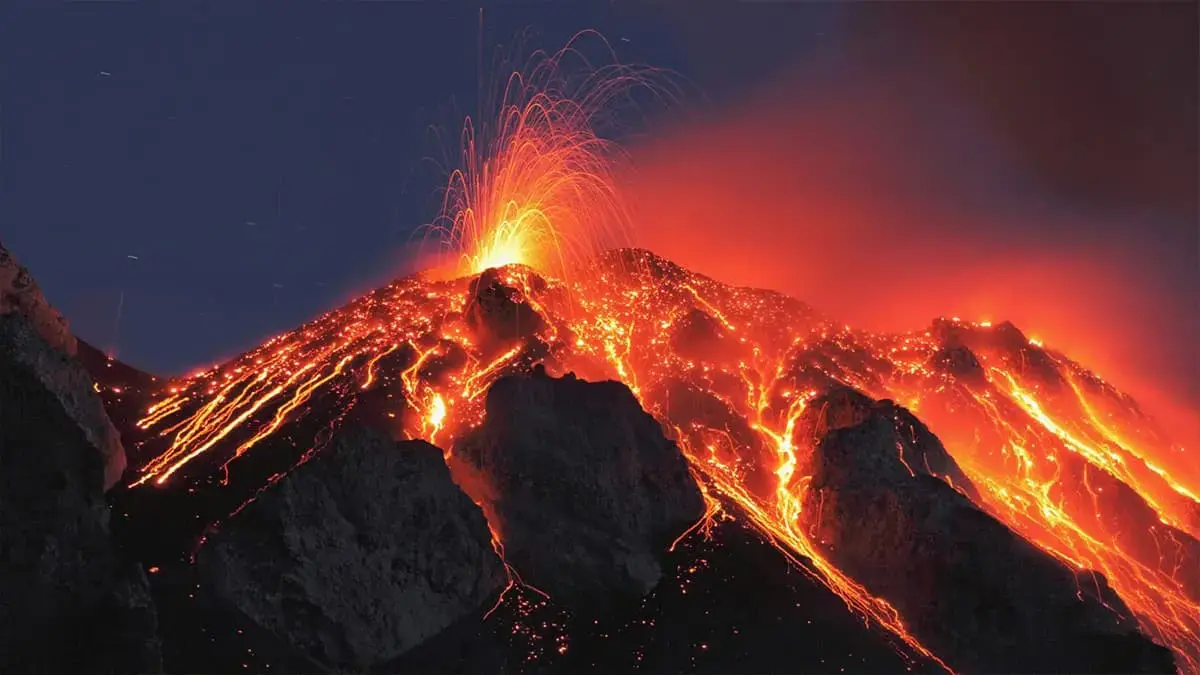 Kareena’s Chemistry – Erupting Volcano Experiment