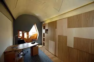 SP 9