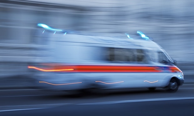 Police-van-speeding-blurr-014
