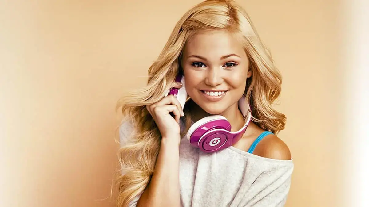 How embarrassing? With Girl Talk Magazine!