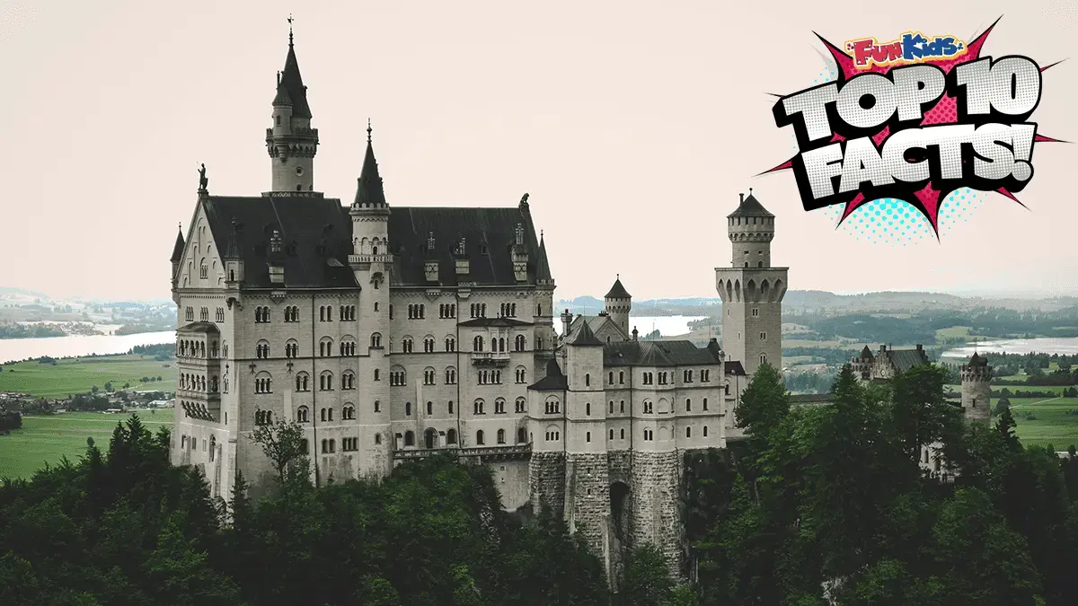 Top 10 Facts About Castles!