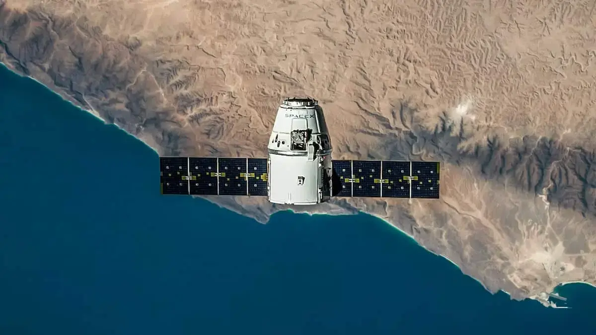 Satellite (Communication in Space: Zoom to the Moon)