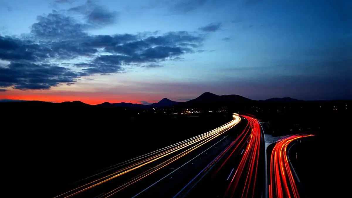 Engineering on Roads in the latest episode of Undercover Engineers